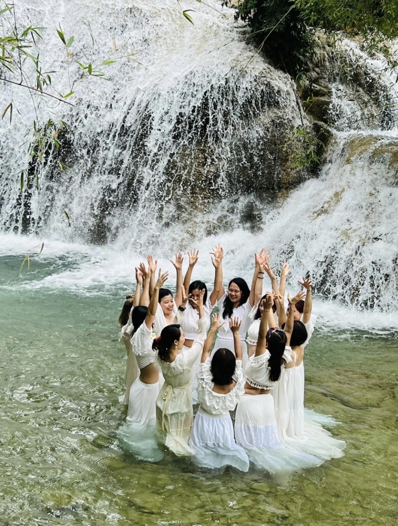 Waterfall meditation